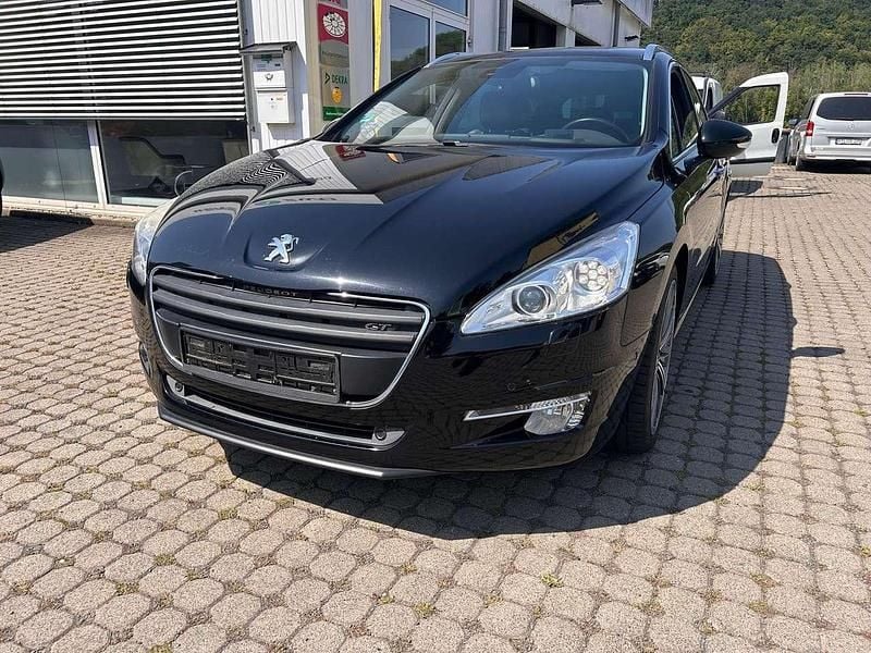 Schwarz (metallic) Gebraucht 2012 Peugeot 508 GT Kombi | 3.990 € (Superpreis) - Bild 1/4