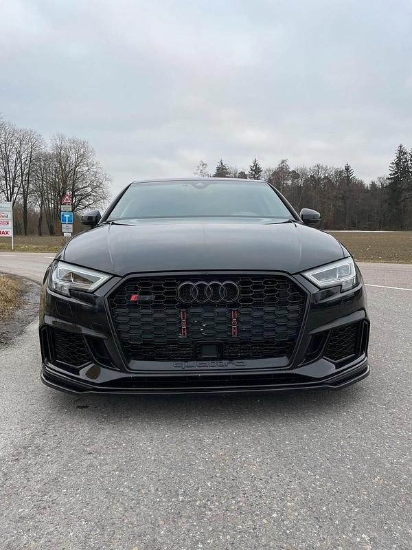 Gebraucht Audi RS3 Sport 400 PS (294 kW) 2017 Schwarz Limousine