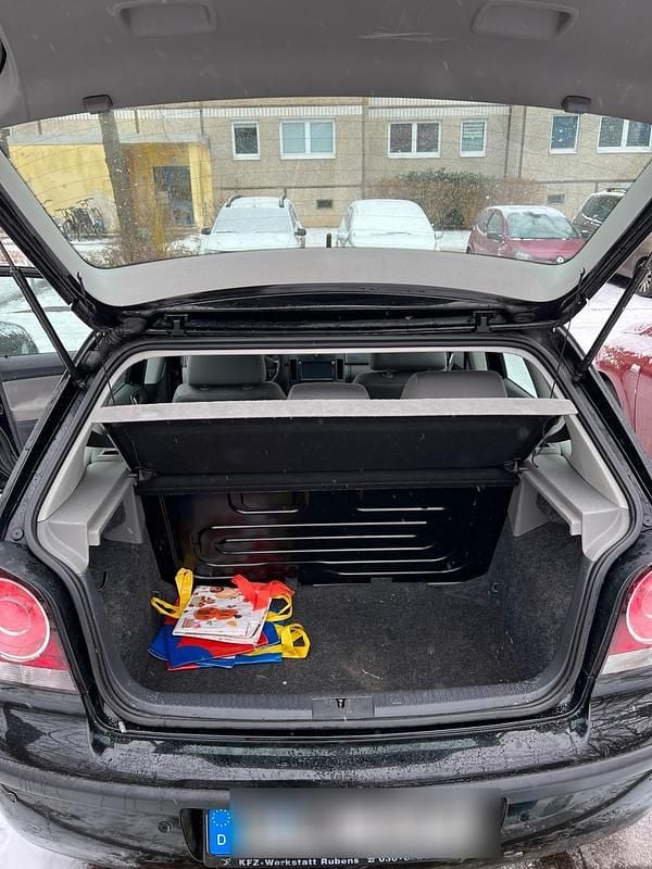 Gebraucht VW Polo 96 PS (70 kW) 2009 Schwarz Kleinwagen