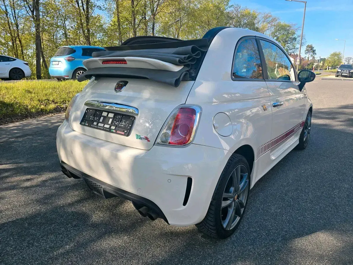 Gebraucht Abarth 500C 140 PS (102 kW) 2010 Weiß Cabrio