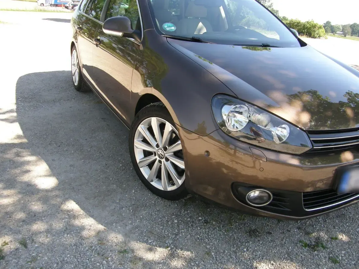 Gebraucht VW Golf VII 128 PS (94 kW) 2012 Braun Kombi