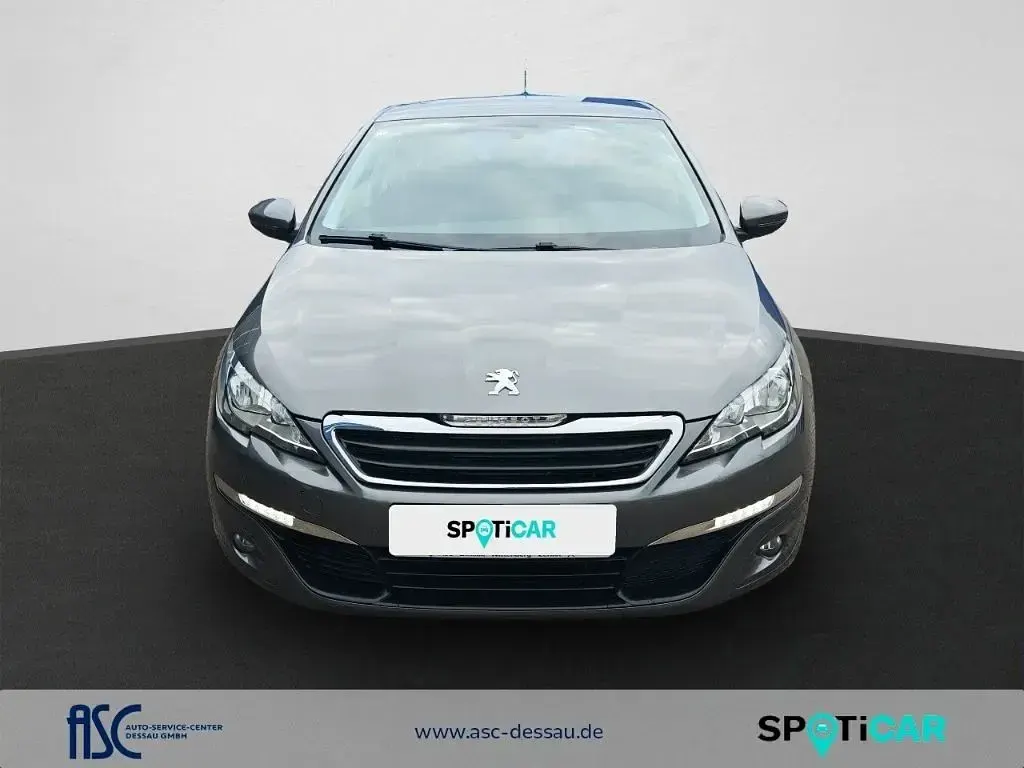Gebraucht Peugeot 308 Active 110 PS (80 kW) 2016 Gris platinium Kombi