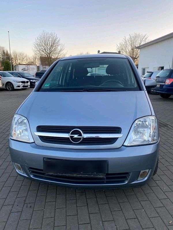 Silber Gebraucht 2006 Opel Meriva Van / Kleinbus | 800 € (Superpreis) - Bild 1/4