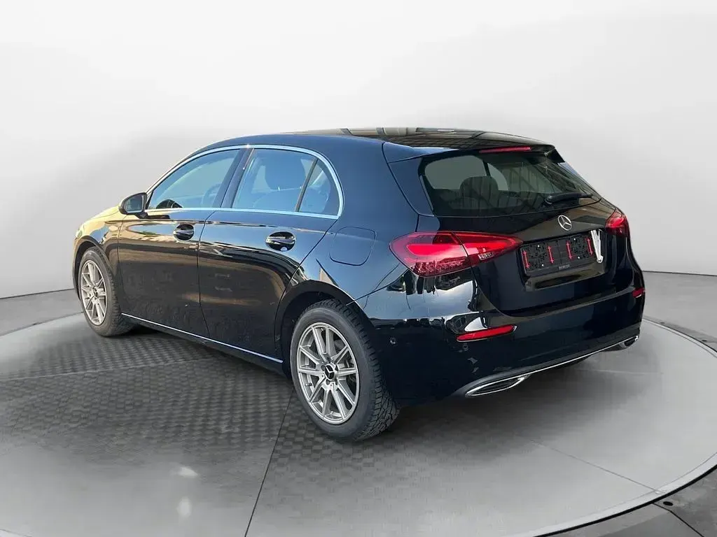 Gebraucht Mercedes A180 Progressive 136 PS (100 kW) 2023 Schwarz Limousine