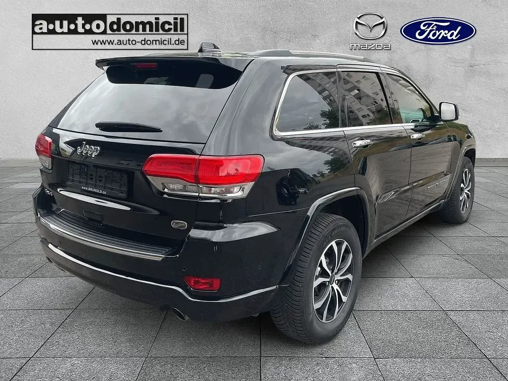 Gebraucht Jeep Grand Cherokee Overland 250 PS (183 kW) 2019 Schwarz SUV