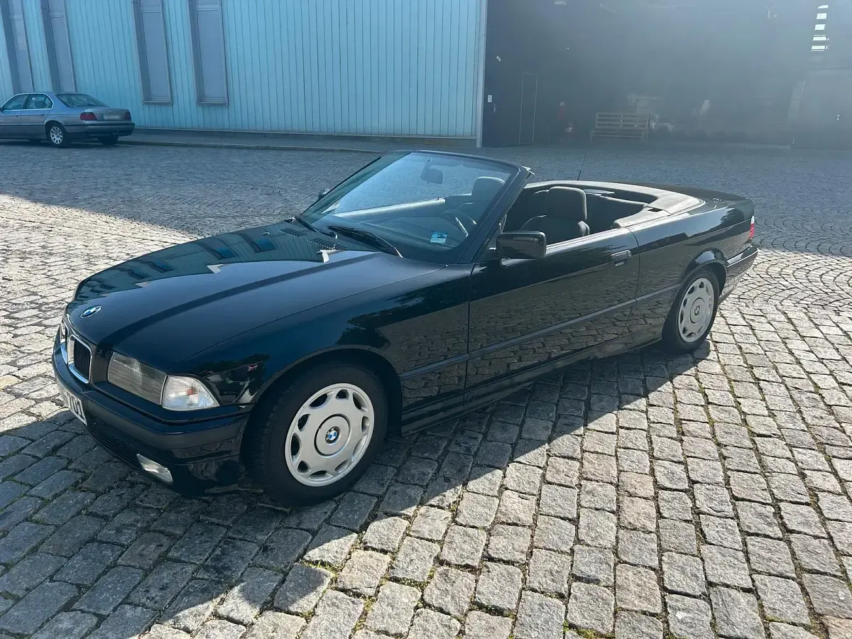 Gebraucht BMW 320 Cabriolet 150 PS (110 kW) 1993 Schwarz Cabrio