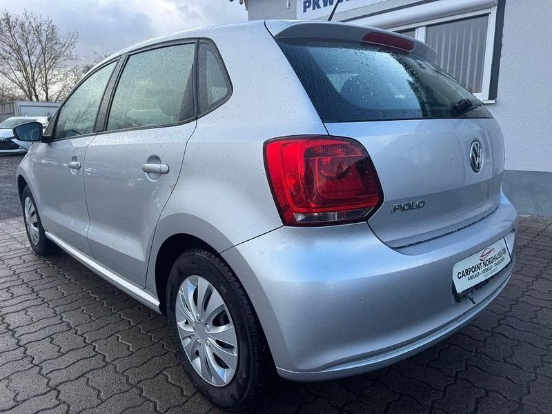Gebraucht VW Polo Trendline 60 PS (44 kW) 2012 Silber Kleinwagen
