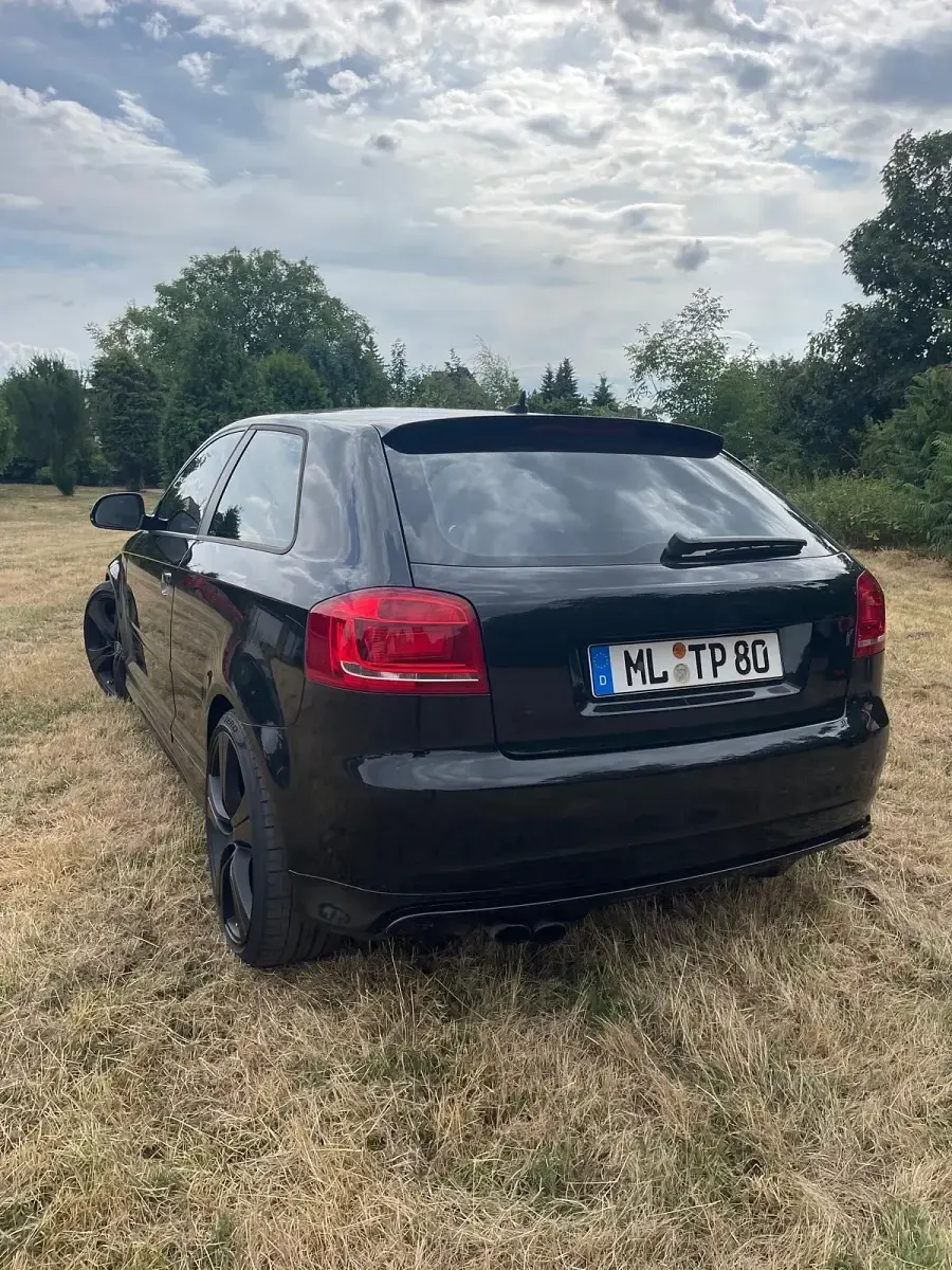 Gebraucht Audi S3 265 PS (194 kW) 2009 Schwarz Kleinwagen