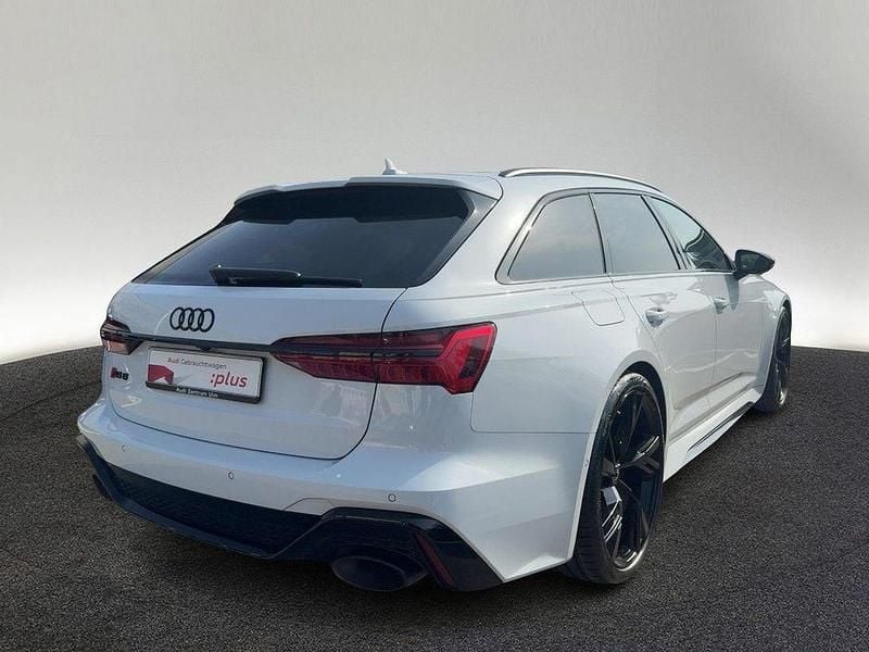 Gebraucht Audi RS6 Performance 630 PS (463 kW) 2025 2y gletscherweiß metallic Kombi