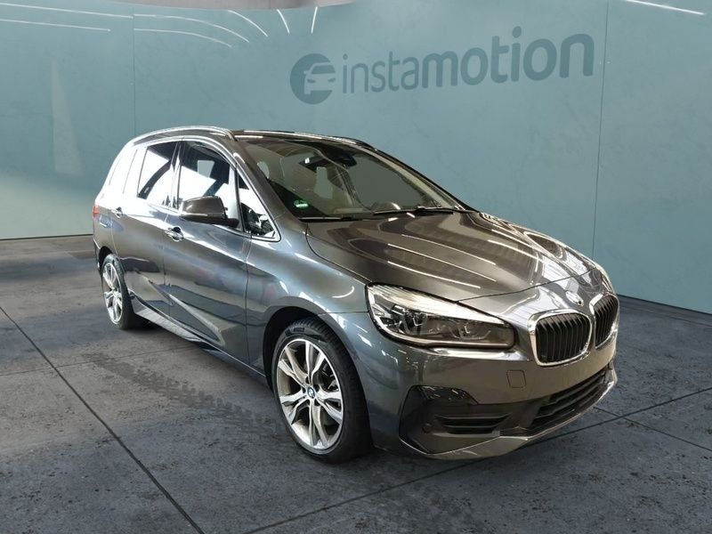 Schwarz Gebraucht 2020 BMW 218 Gran Tourer Advantage Van / Kleinbus | 24.590 € - Bild 1/4