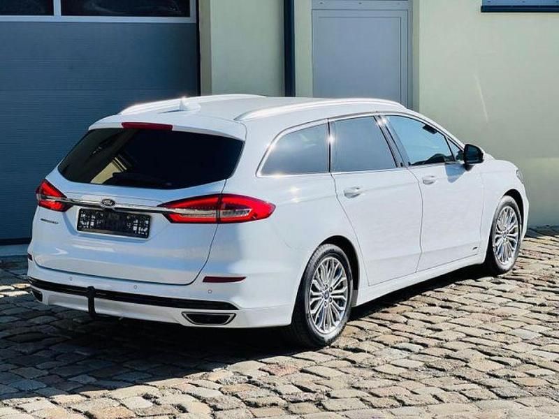 Gebraucht Ford Mondeo Titanium 190 PS (139 kW) 2021 Weiß Kombi