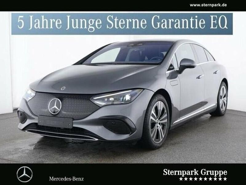 Grau Gebraucht 2024 Mercedes 300 Limousine | 47.390 € (Guter Preis) - Bild 1/4