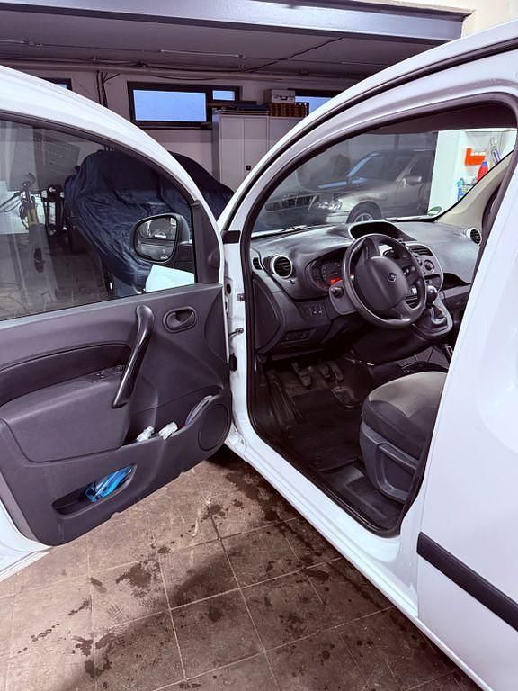 Gebraucht Renault Kangoo 114 PS (83 kW) 2019 Weiß Van / Kleinbus