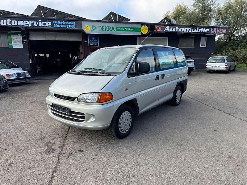Gold Gebraucht 1997 Mitsubishi L400 Van / Kleinbus | 4.990 € - Bild 1/4
