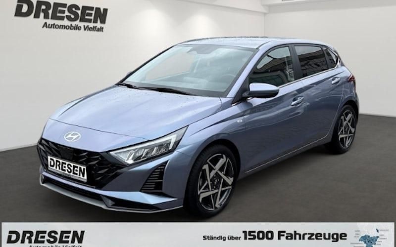 Blau Gebraucht 2024 Hyundai i20 Prime Limousine | 22.990 € (Fairer Preis) - Bild 1/4
