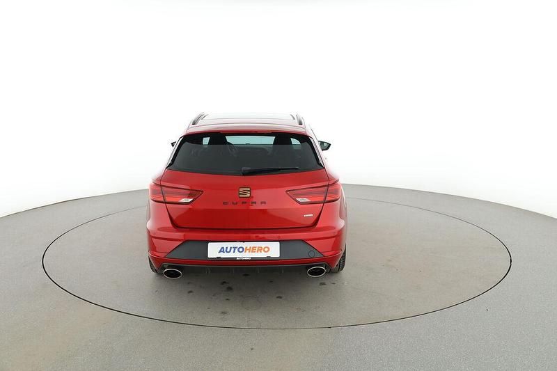 Gebraucht Seat Leon 4Drive 301 PS (221 kW) 2019 Rot Kombi