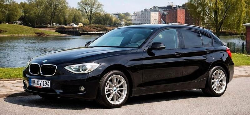 Gebraucht BMW 118 143 PS (105 kW) 2014 Schwarz Kleinwagen