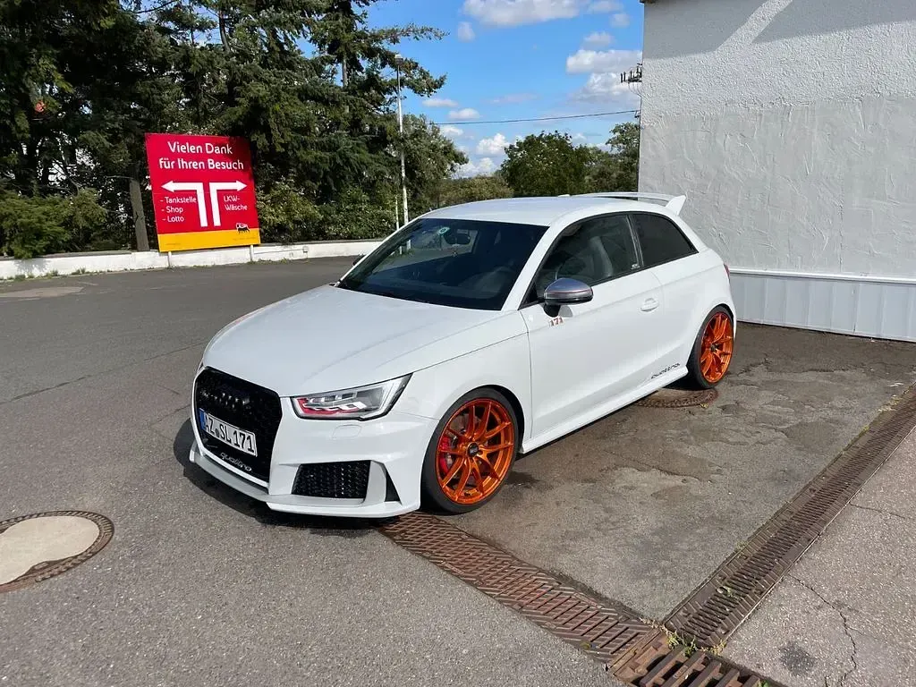 Gebraucht Audi S1 Sport 333 PS (244 kW) 2015 Weiß Kleinwagen