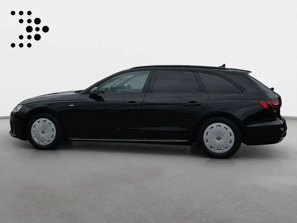 Gebraucht Audi A4 S-Line 150 PS (110 kW) 2023 Schwarz Kombi