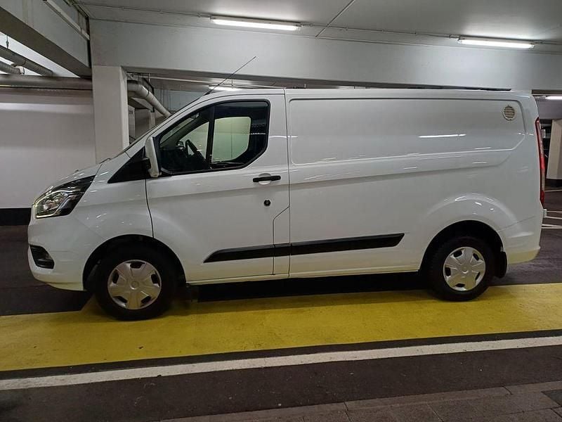 Gebraucht Ford Transit Custom Trend 131 PS (96 kW) 2019 Frozen white Van / Kleinbus