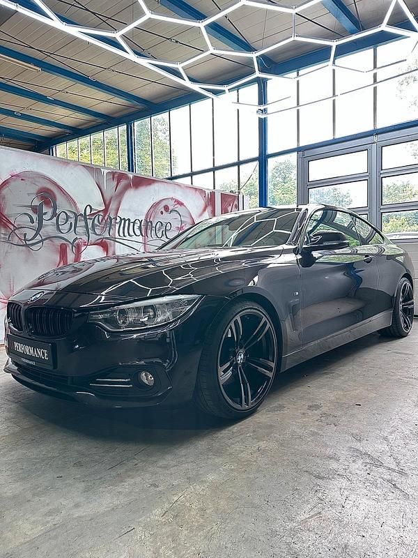 Sparkling brown metallic Gebraucht 2013 BMW 428 Luxury Line Coupé | 16.999 € (Fairer Preis) - Bild 1/4