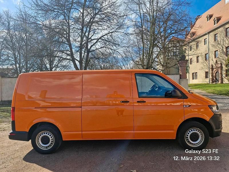 Gebraucht VW T6 84 PS (61 kW) 2016 Orange Van