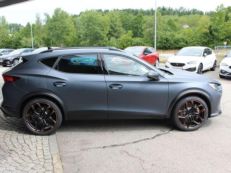 Gebraucht Cupra Formentor VZ 390 PS (286 kW) 2024 Grau (magnetic tech mattgrau) SUV