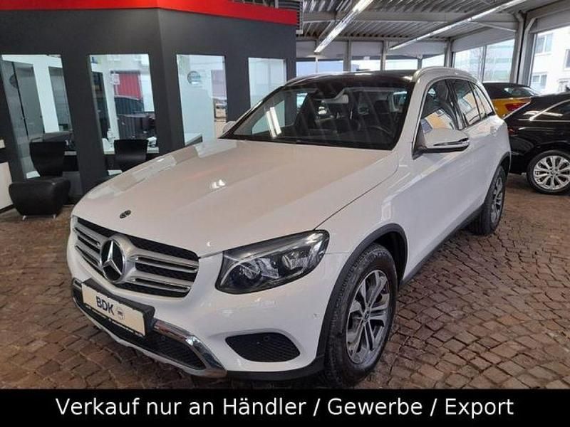 Polarweiss unilack Gebraucht 2017 Mercedes GLC350 SUV | 27.300 € (Superpreis) - Bild 1/4