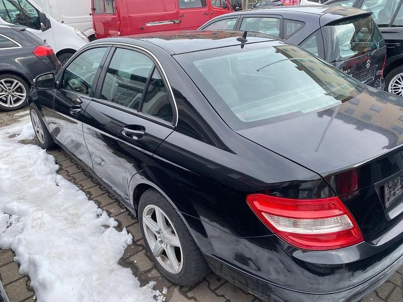 Gebraucht Mercedes C220 170 PS (125 kW) 2007 Schwarz Limousine