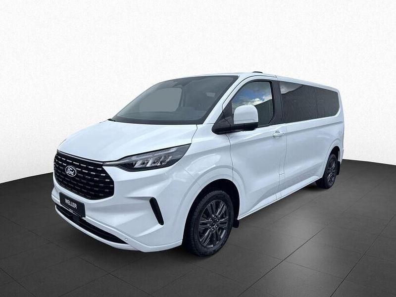 Gebraucht Ford Tourneo 170 PS (125 kW) 2024 Weiß Van / Kleinbus