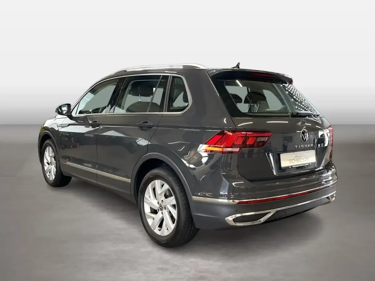 Gebraucht VW Tiguan Elegance 150 PS (110 kW) 2022 Grau SUV