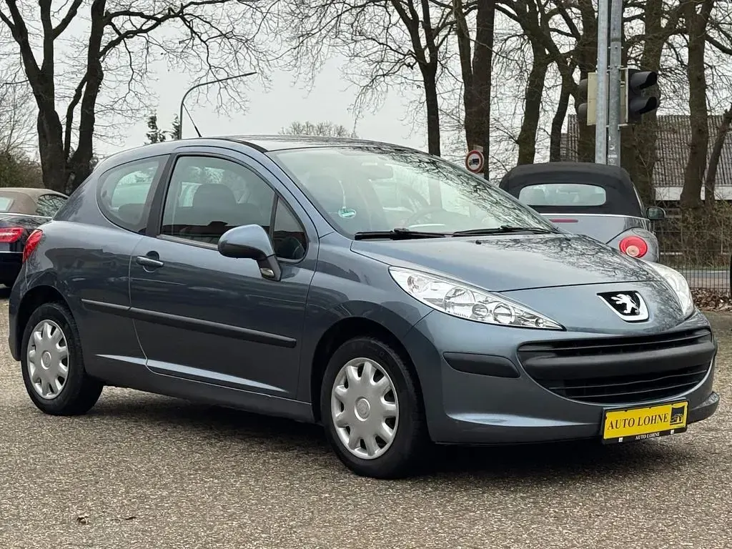 Gebraucht Peugeot 207 Tendance 73 PS (53 kW) 2007 Grau Kleinwagen
