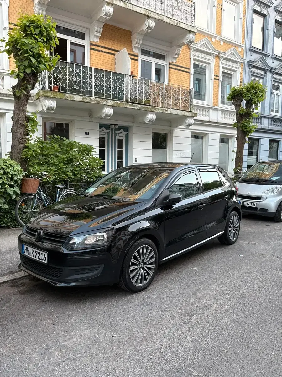 Gebraucht VW Polo 90 PS (66 kW) 2011 Schwarz Kleinwagen