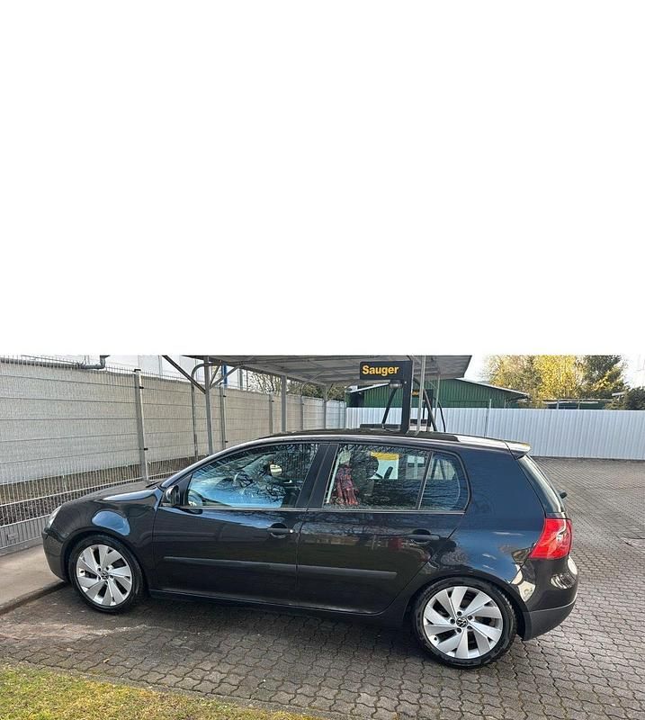 Gebraucht VW Golf V 80 PS (58 kW) 2005 Schwarz Kleinwagen