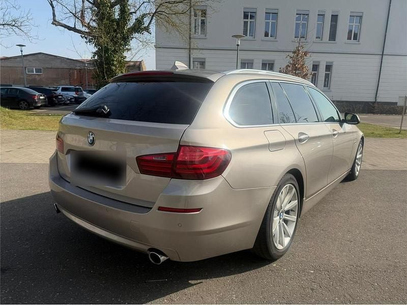 Gebraucht BMW 535 Luxury Line 313 PS (230 kW) 2015 Grau Kombi
