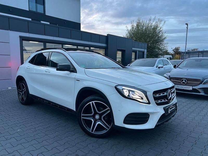 Gebraucht Mercedes GLA200 AMG 156 PS (114 kW) 2017 Weiß SUV