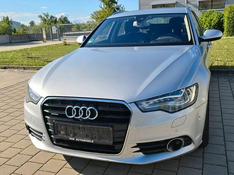 Silber Gebraucht 2012 Audi A6 Comfort Kombi | 9.990 € (Superpreis) - Bild 1/4