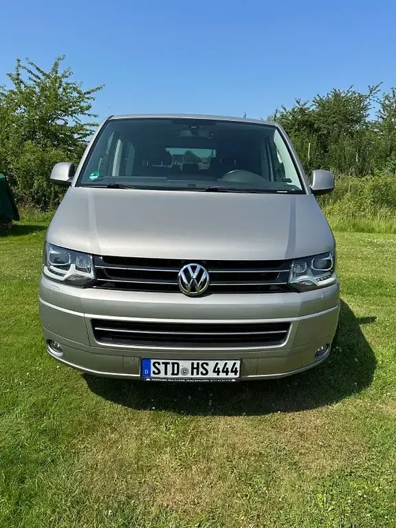 Gebraucht VW Multivan Highline 179 PS (131 kW) 2013 Silber Van / Kleinbus