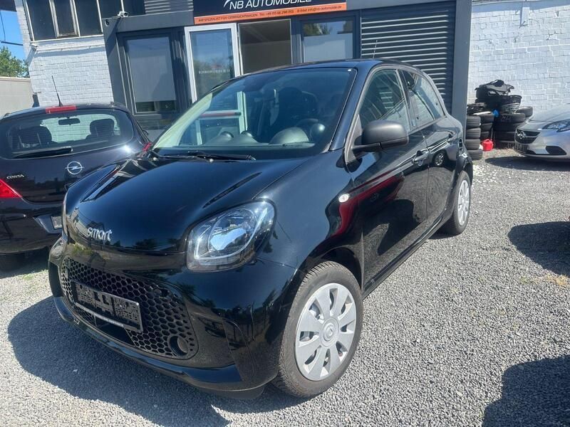 Schwarz Gebraucht 2021 Smart ForFour Electric Drive Kleinwagen | 8.900 € (Fairer Preis) - Bild 1/4