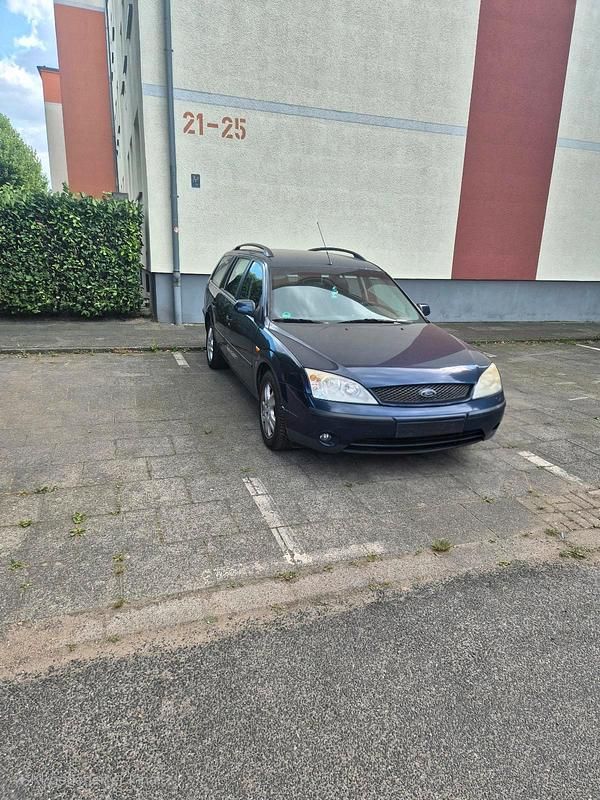 Blau Gebraucht 2003 Ford Mondeo Kombi | 1.000 € (Fairer Preis) - Bild 1/4