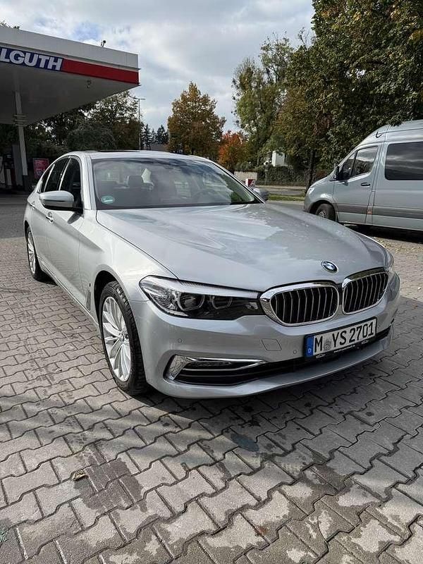 Gebraucht BMW 530e Luxury Line 184 PS (135 kW) 2017 Limousine