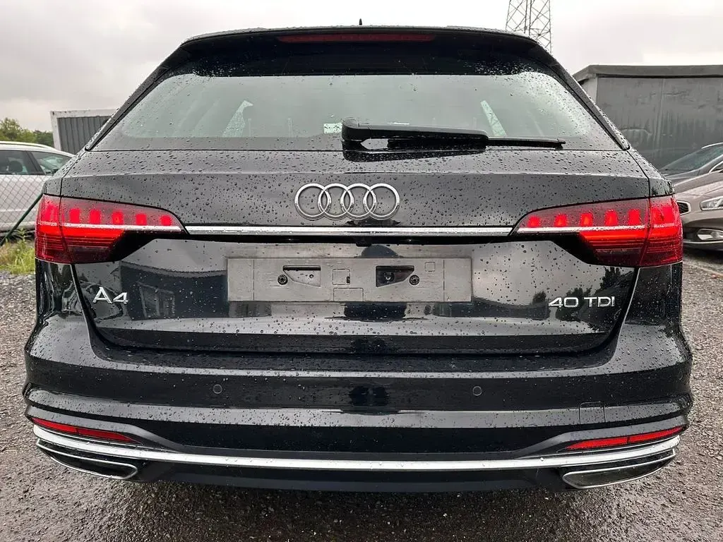 Gebraucht Audi A4 Sport 190 PS (139 kW) 2020 Schwarz Kombi
