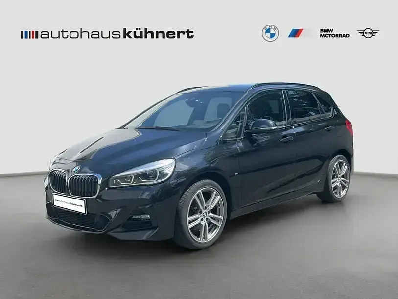 Gebraucht BMW 220 Active Tourer M Sport 190 PS (139 kW) 2022 Schwarz Van / Kleinbus