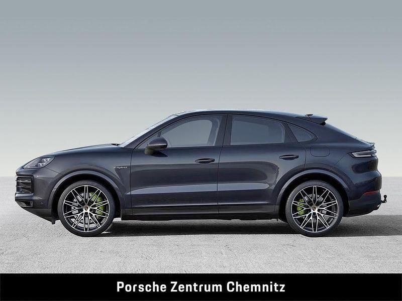 Gebraucht Porsche Cayenne 470 PS (345 kW) 2024 Schwarz SUV