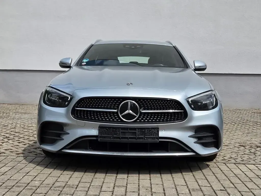 Gebraucht Mercedes E400 AMG 330 PS (242 kW) 2020 Silber Kombi
