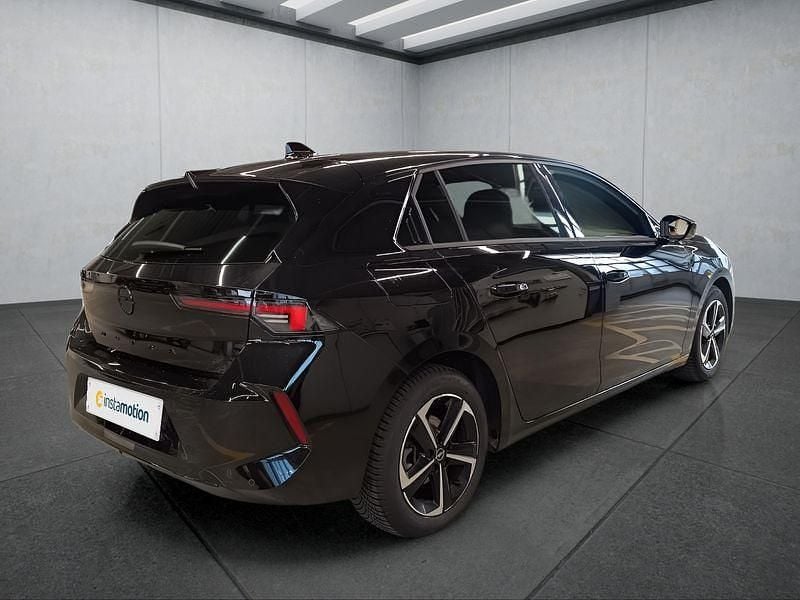 Gebraucht Opel Astra 131 PS (96 kW) 2025 Schwarz Limousine