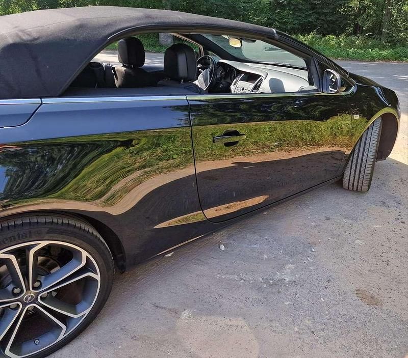 Occasion Opel Cascada Edition 140 ch (102 kW) 2018 Noir Cabriolet