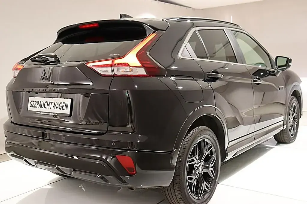Gebraucht Mitsubishi Eclipse Cross Plus 98 PS (72 kW) 2022 Schwarz SUV