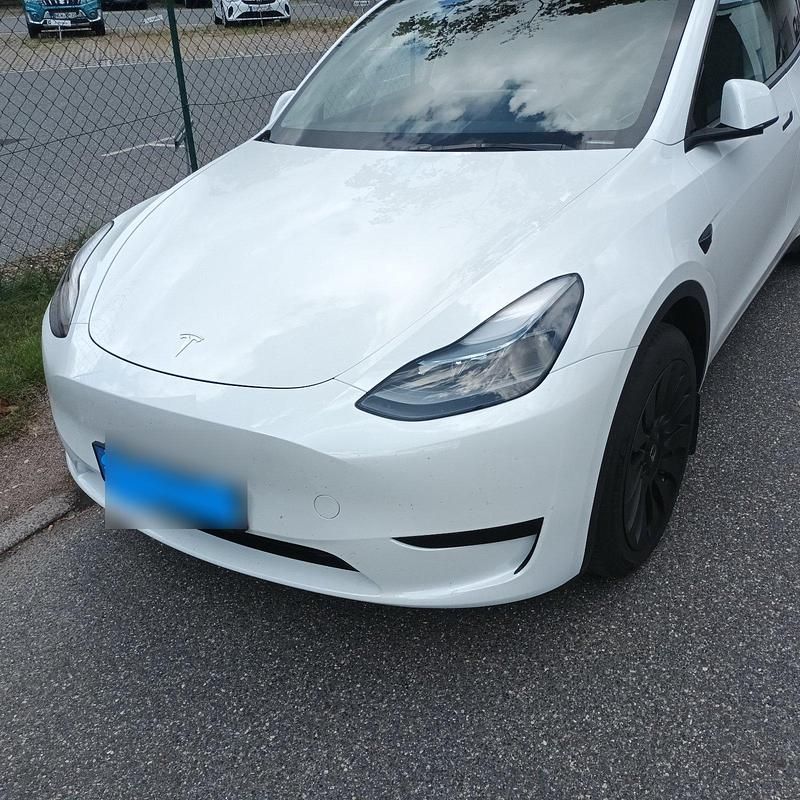 Gebraucht Tesla Model Y RWD 219 kW (299 PS) 2023 Weiß SUV