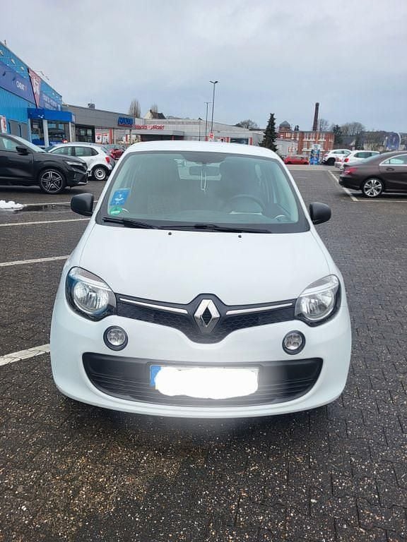 Weiß Gebraucht 2018 Renault Twingo Life Kleinwagen | 5.800 € (Guter Preis) - Bild 1/4